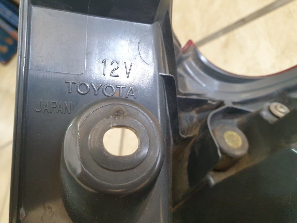 Toyota Auris Left Rear Outer Taillight