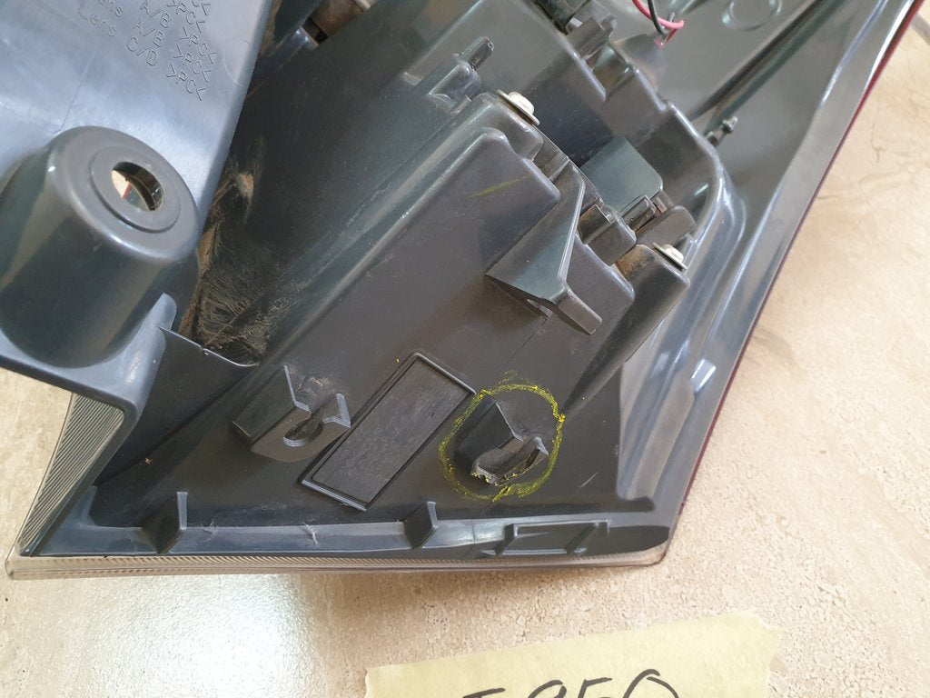Toyota Auris Left Rear Outer Taillight