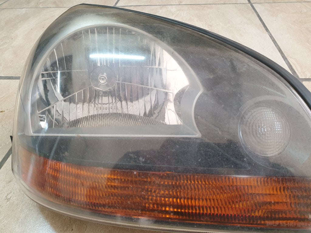 Hyundai Tucson 2005, 2006, 2007 Right Headlight