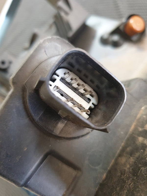 Jeep Compass Right Headlight