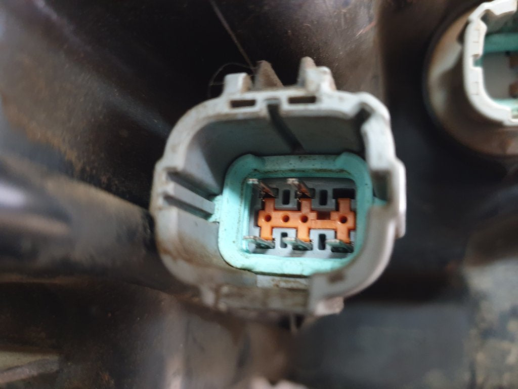 Nissan X-Trail Left Headlight