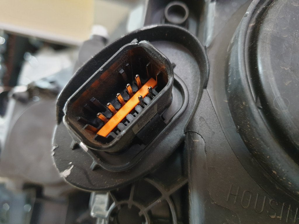 Renault Kadjar Right Headlight