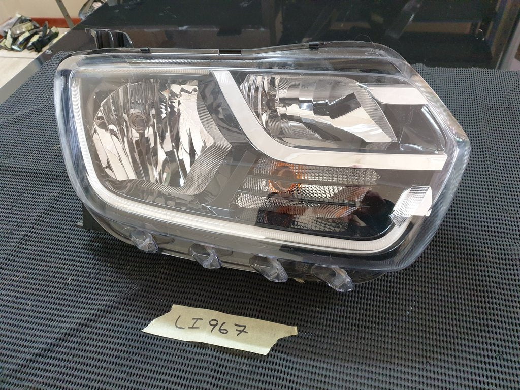 Renault Duster Right Headlight