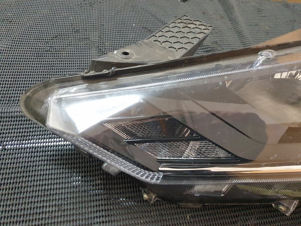 Nissan Magnite Left Headlight