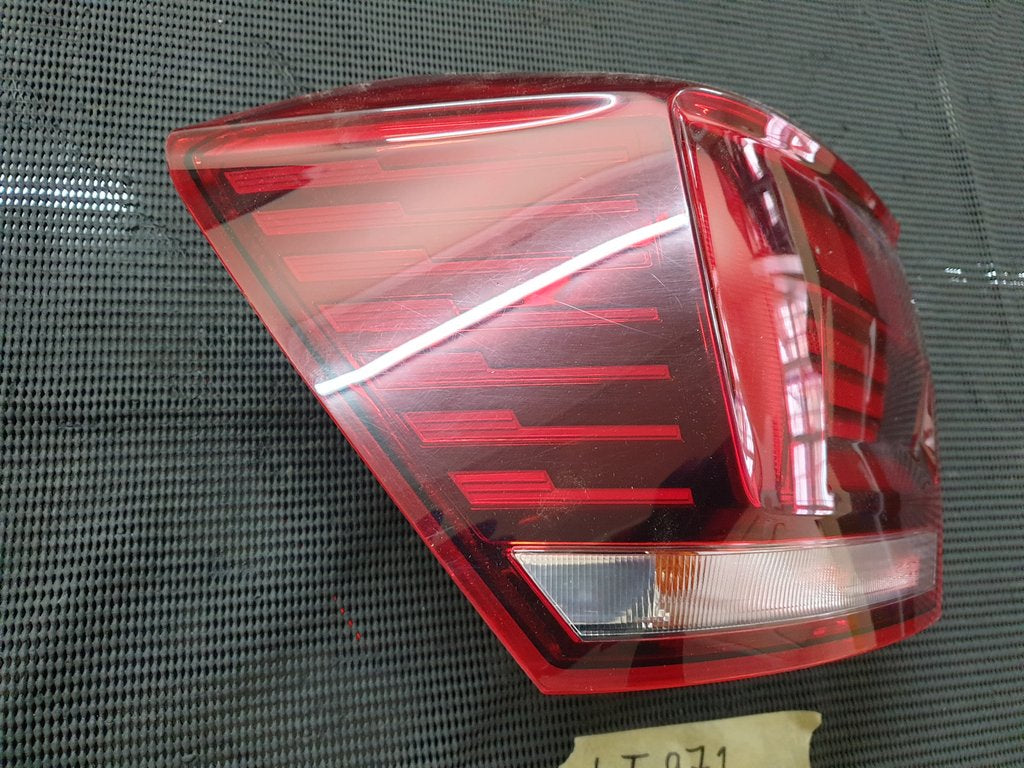 Volkswagen Polo Left Taillight