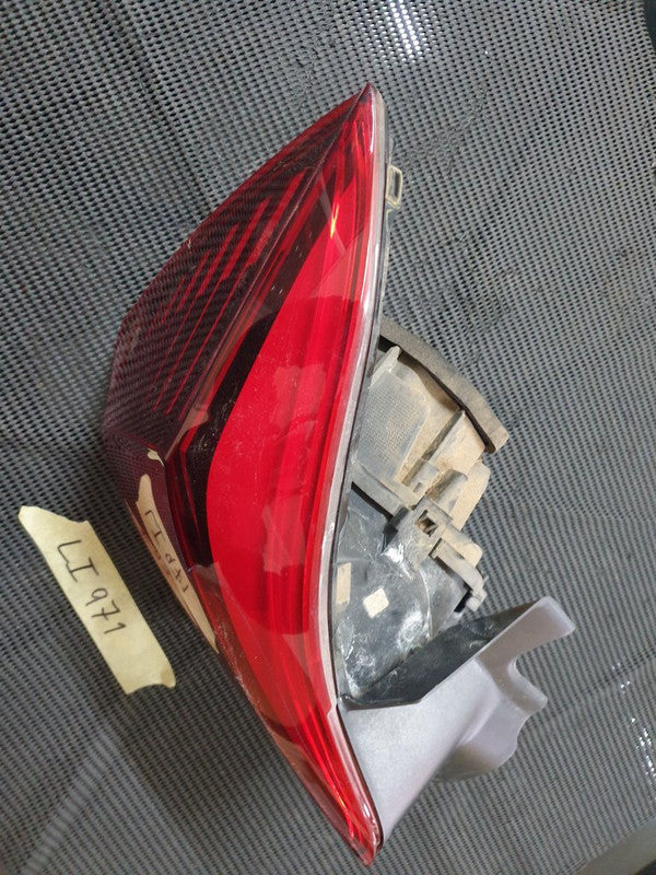 Volkswagen Polo Left Taillight