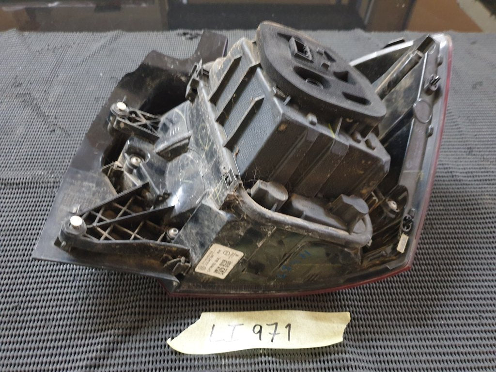 Volkswagen Polo Left Taillight