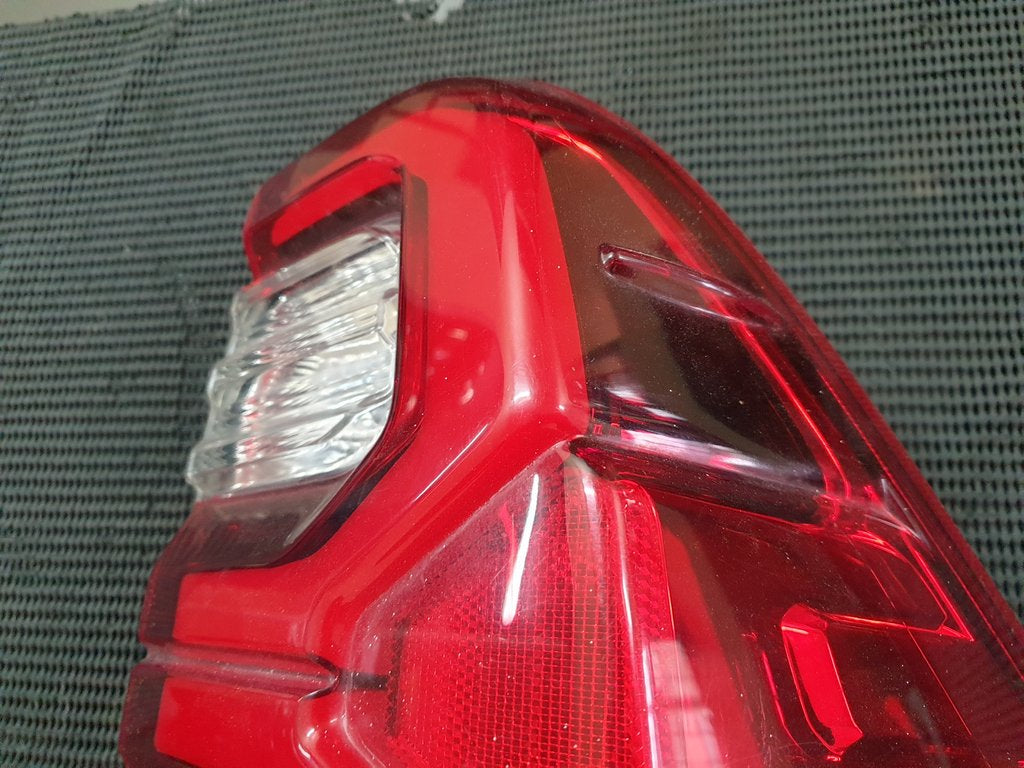 Toyota Hilux Right Taillight