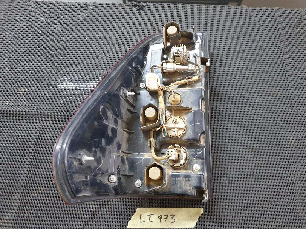 Toyota Hilux Right Taillight
