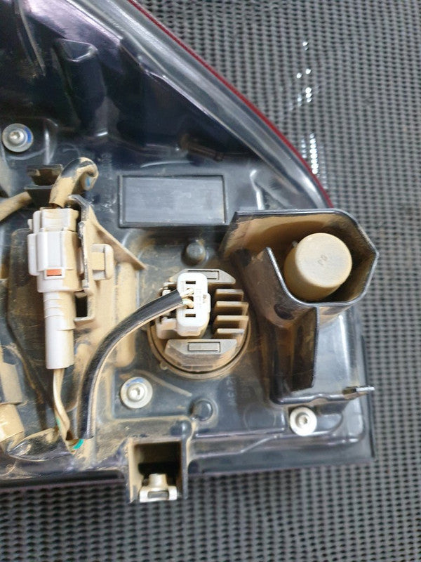 Toyota Hilux Right Taillight