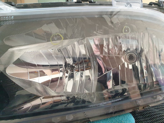 Renault Kwid Left Headlight