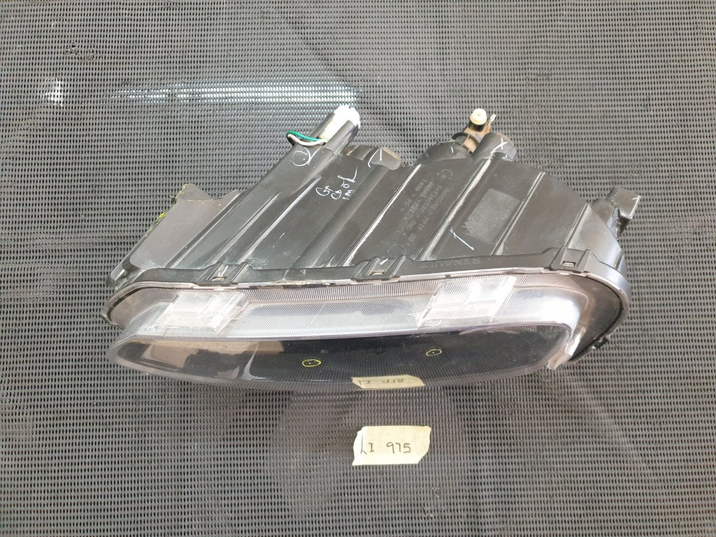 Renault Kwid Left Headlight