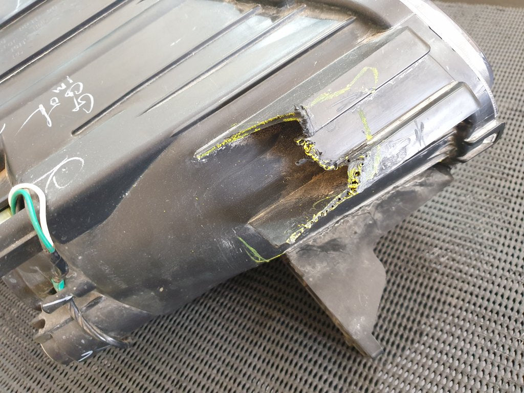 Renault Kwid Left Headlight
