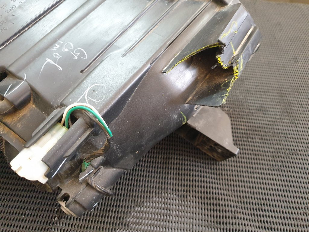 Renault Kwid Left Headlight