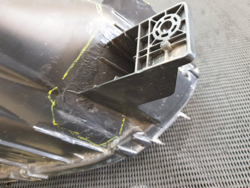 Renault Kwid Left Headlight
