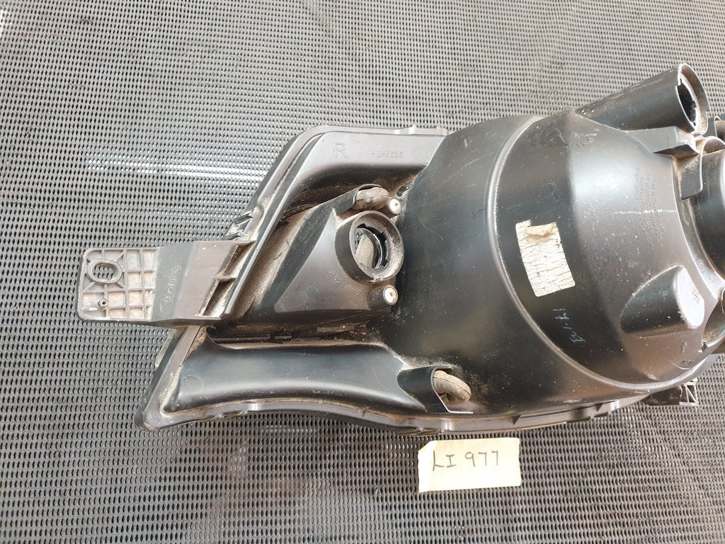 Renault Kwid Right Headlight
