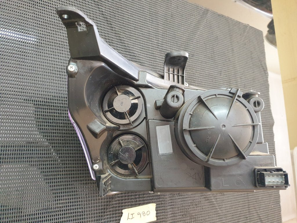 BAIC B40 Left Headlight