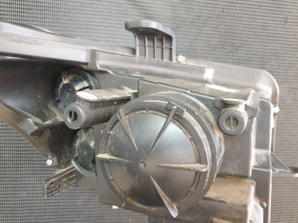 BAIC B40 Left Headlight