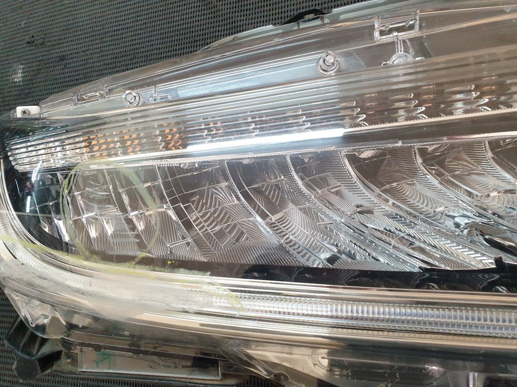 Honda HR-V Right Headlight