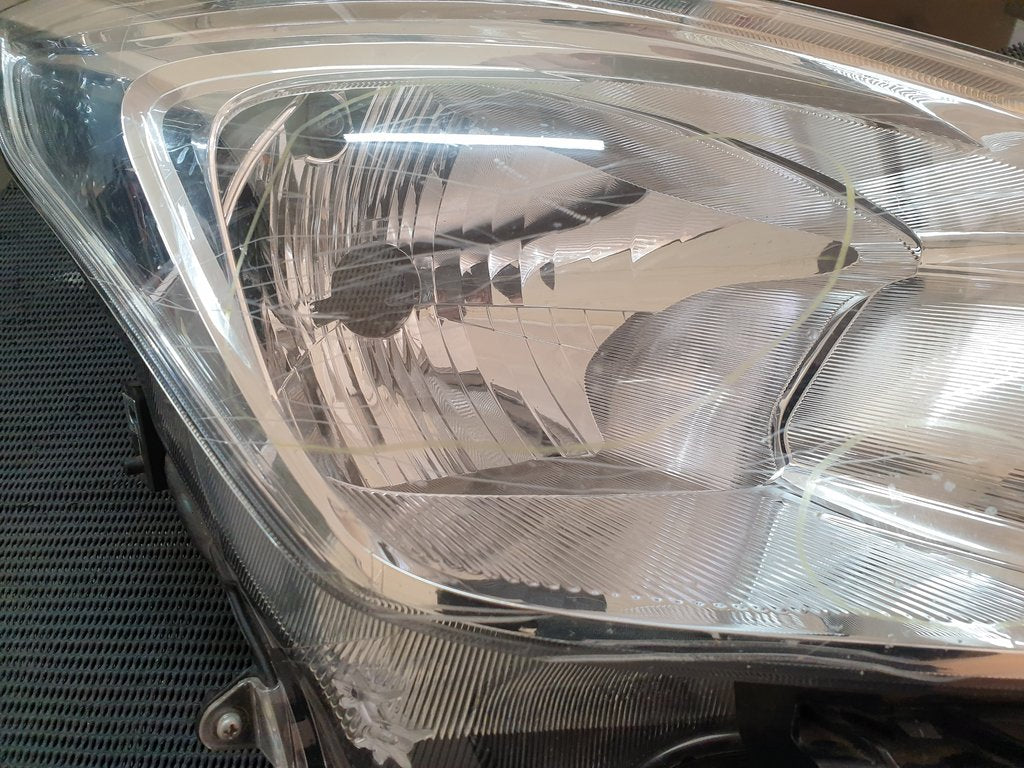 Suzuki Swift Right Headlight