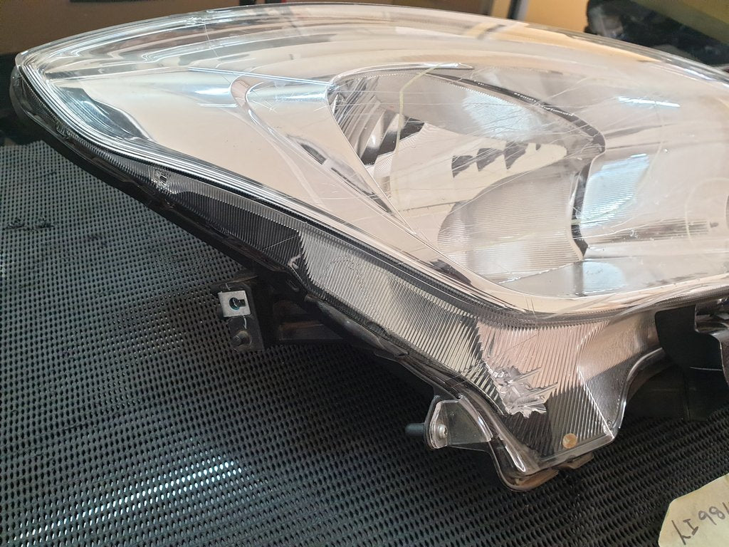 Suzuki Swift Right Headlight