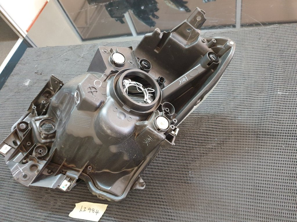 Suzuki Swift Right Headlight