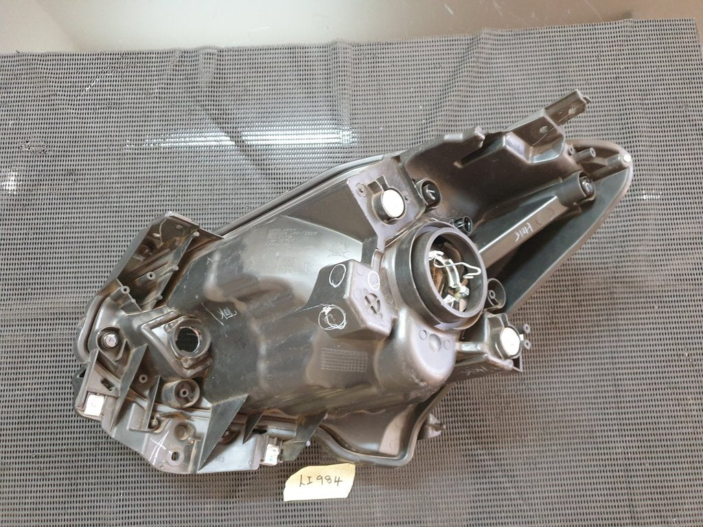 Suzuki Swift Right Headlight