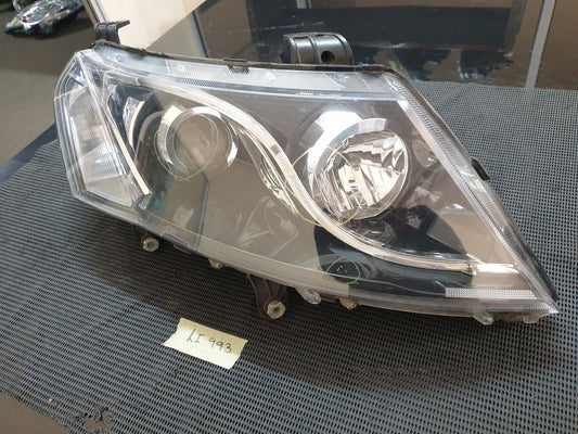 Mahindra XUV500 Right Headlight