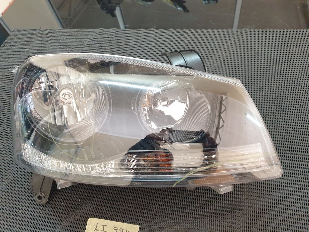 GWM Steed 5 Right Headlight