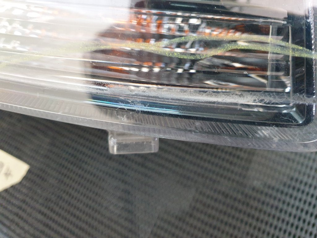 GWM Steed 5 Right Headlight