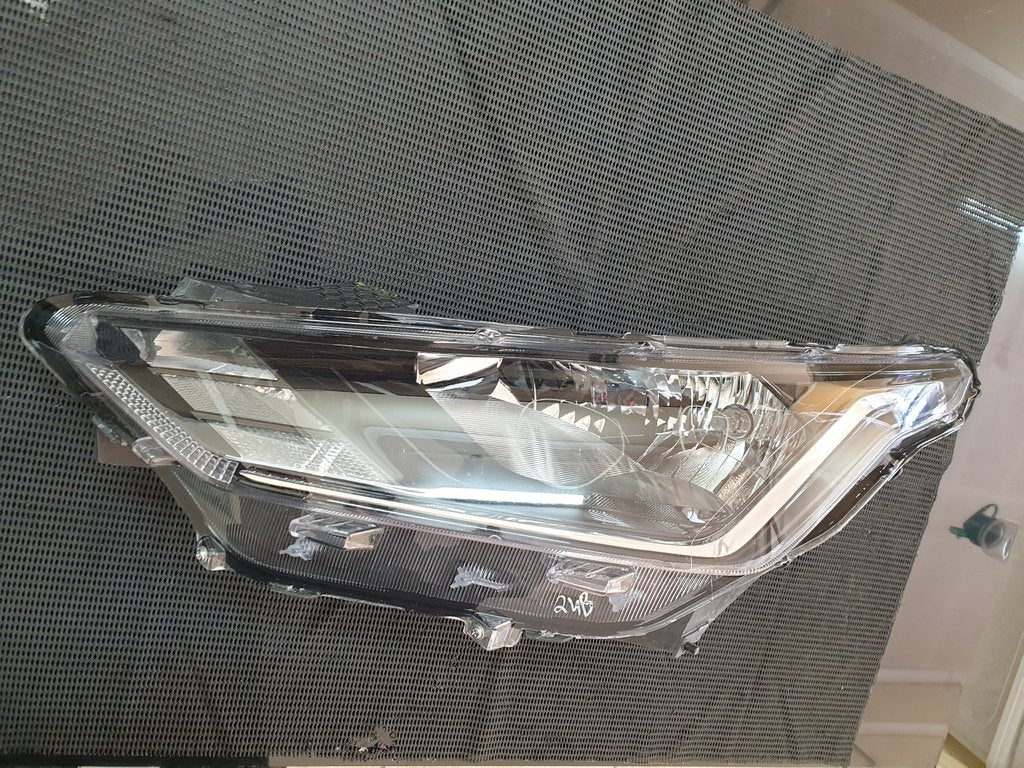Nissan Magnite Left Headlight