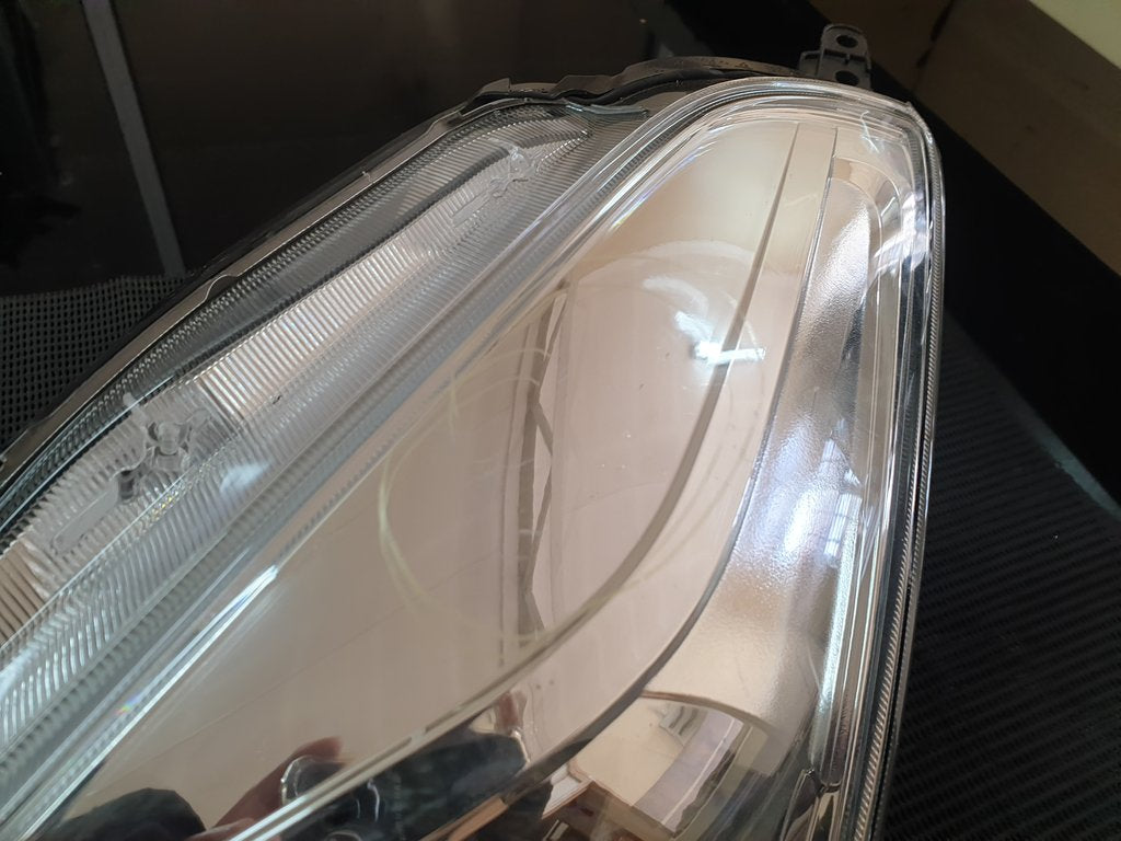 Toyota Starlet Suzuki Baleno Left Headlight