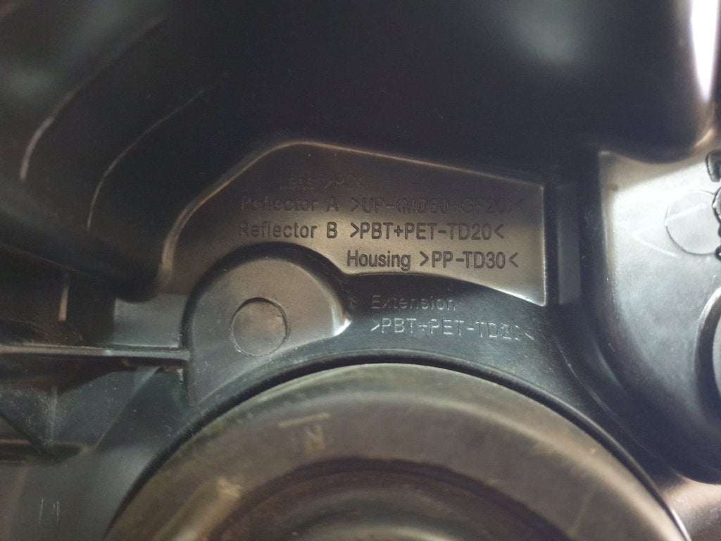 Toyota Starlet Suzuki Baleno Left Headlight