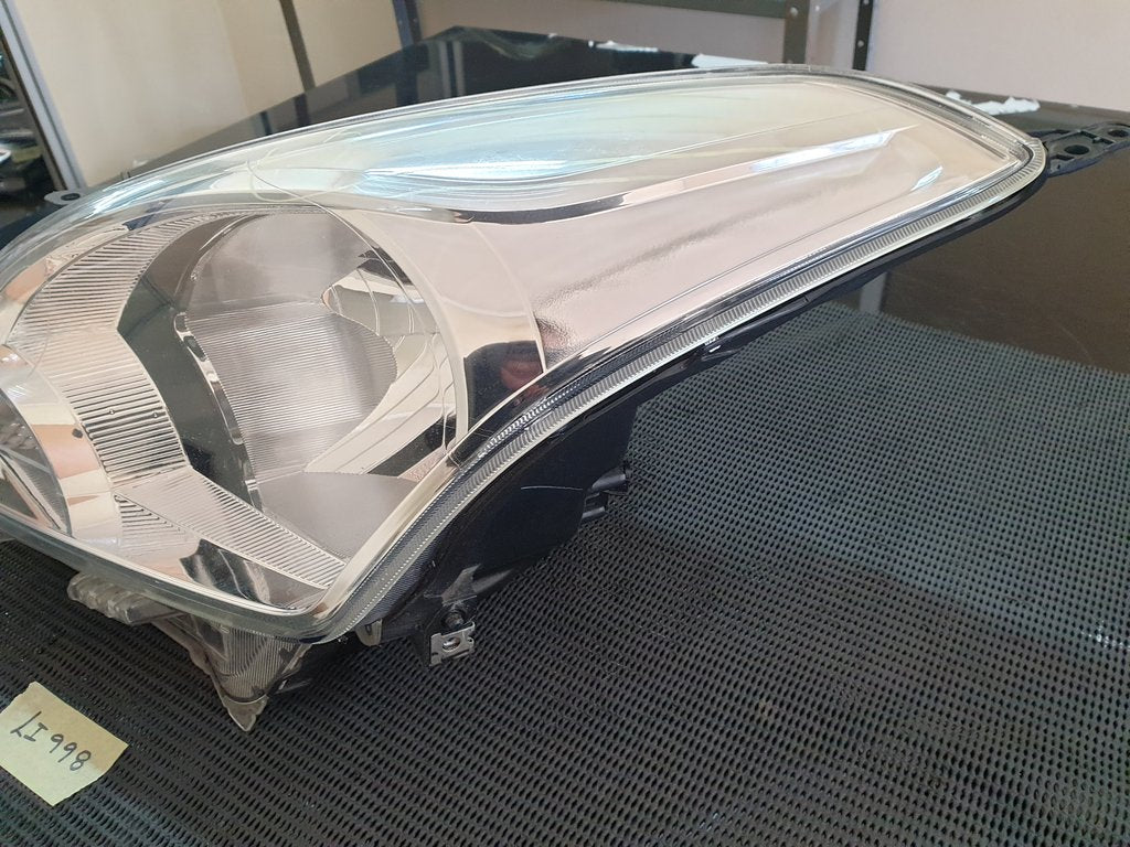 Toyota Starlet Suzuki Baleno Left Headlight