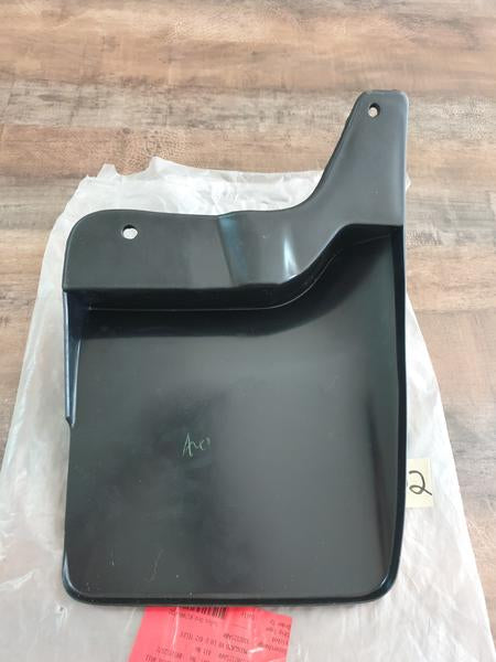 Original New Nissan NP300 Left Rear Mudguard