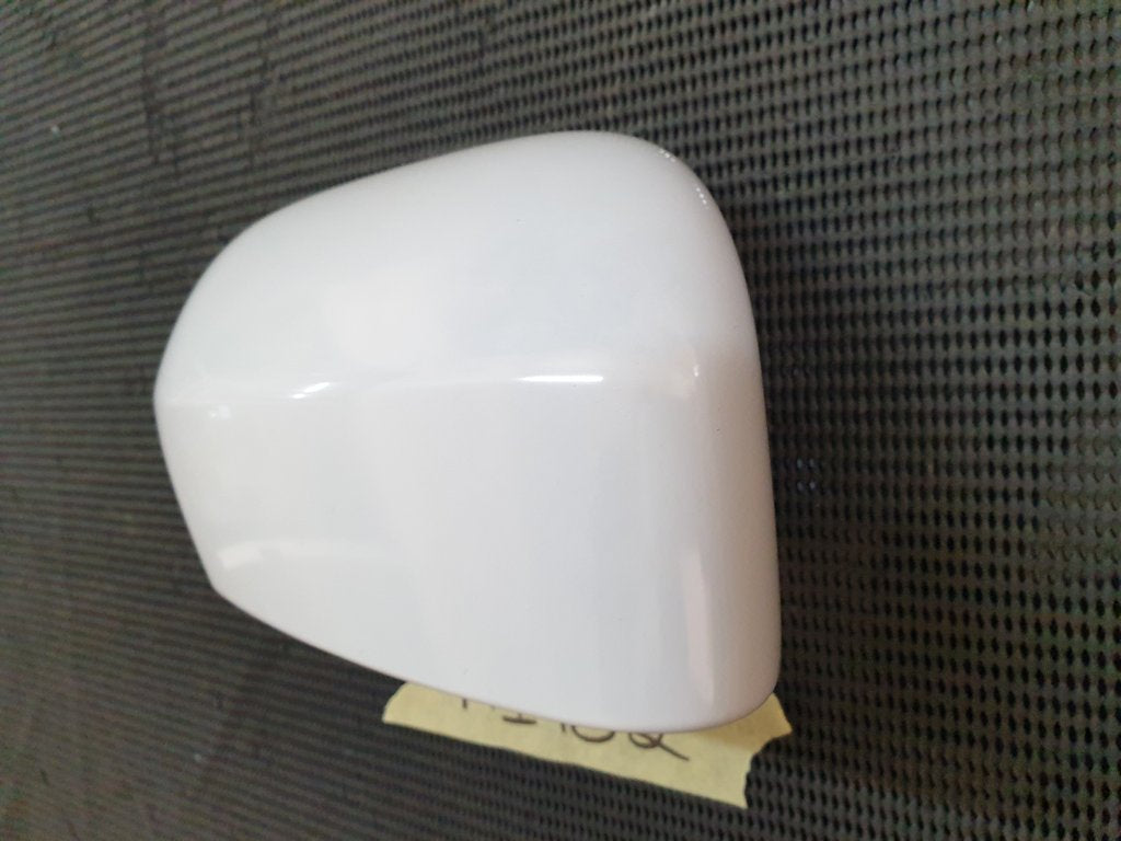 Volvo XC90 Right Outer Mirror Cover Mounting Flap