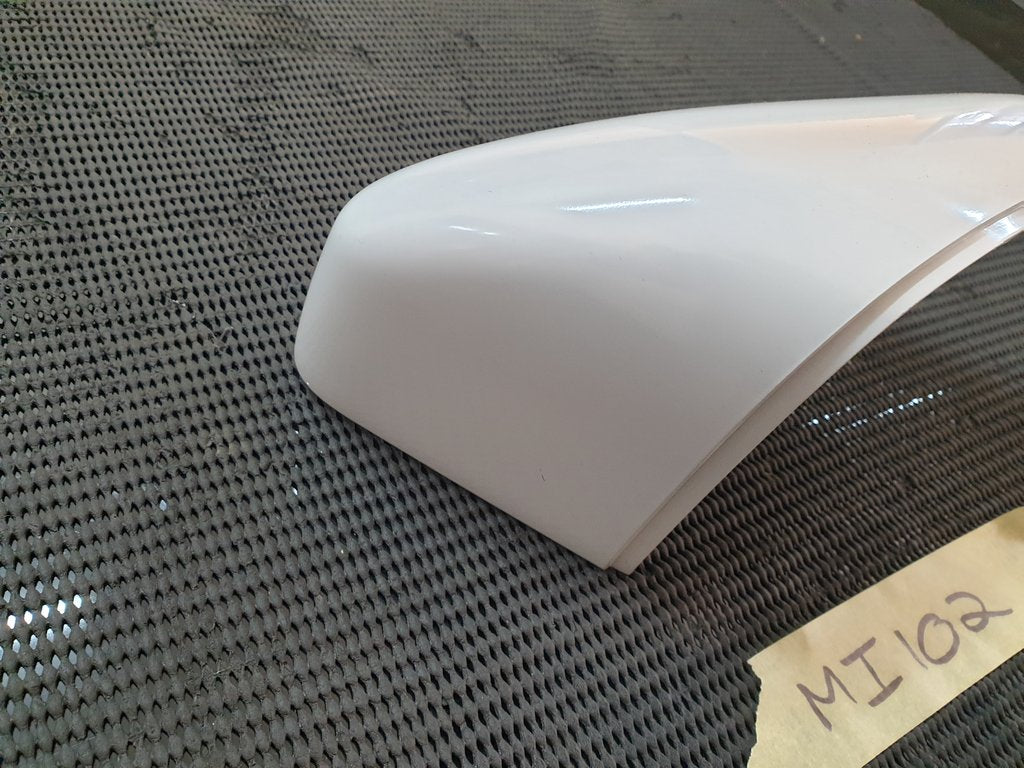 Volvo XC90 Right Outer Mirror Cover Mounting Flap