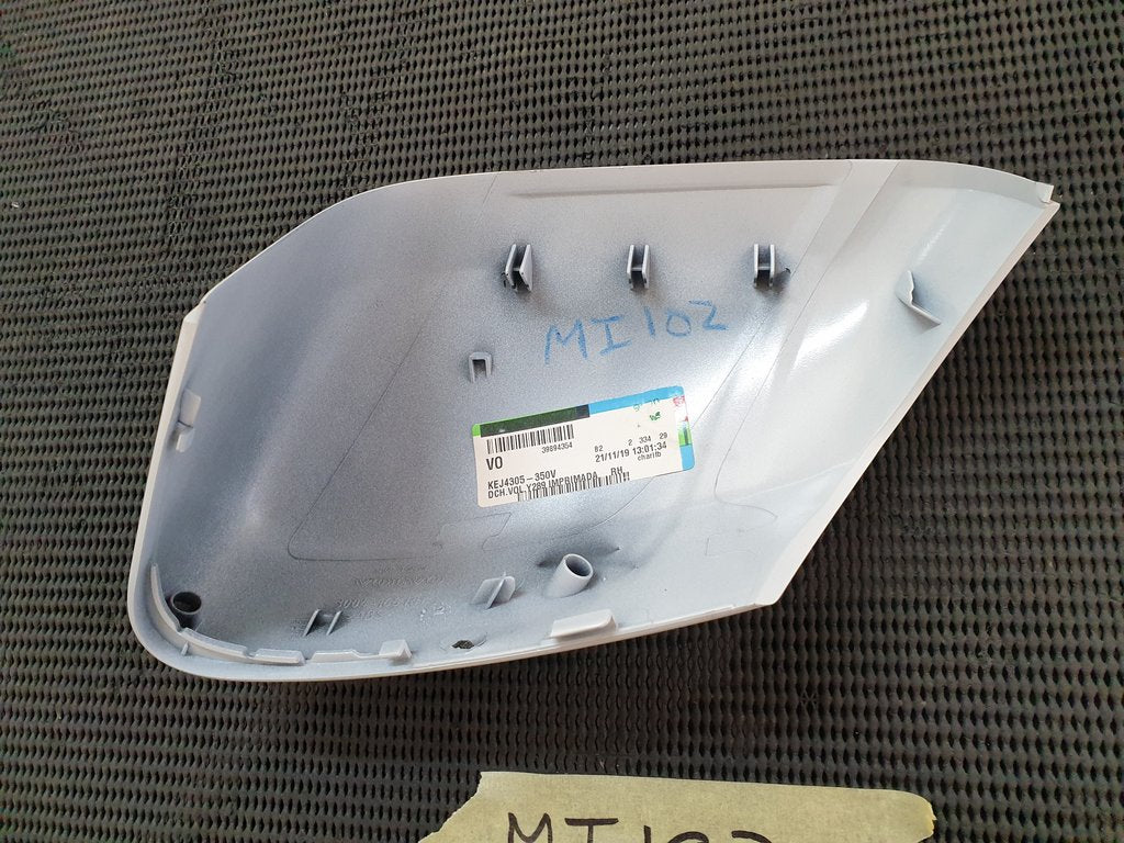 Volvo XC90 Right Outer Mirror Cover Mounting Flap