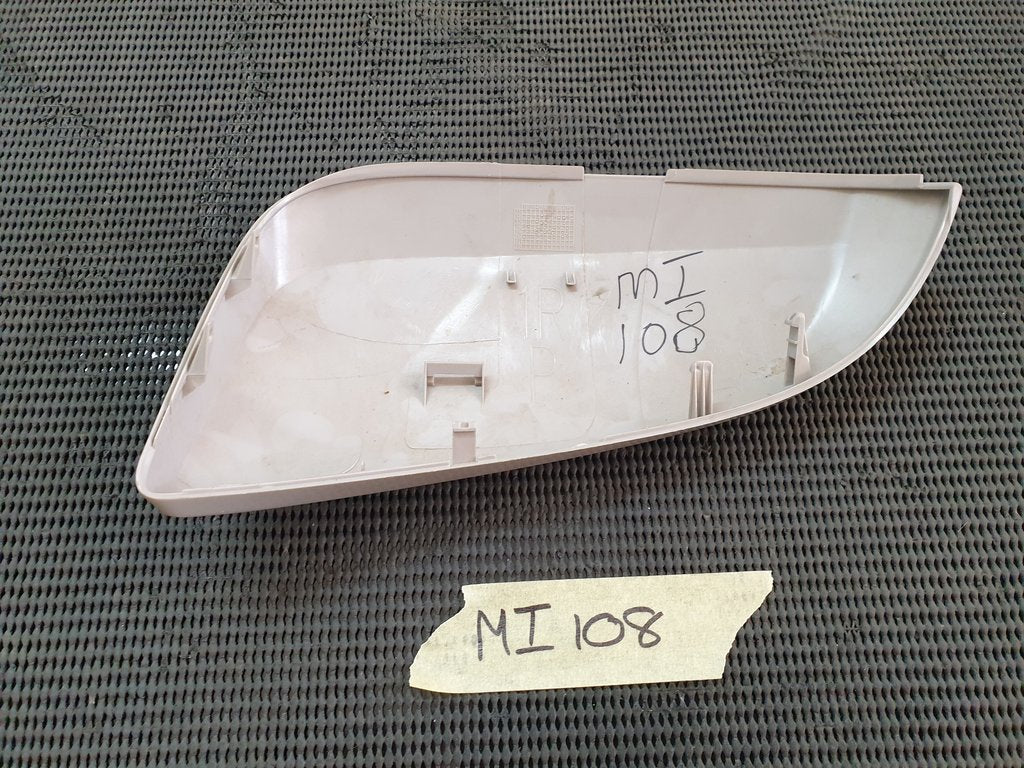 Toyota Hilux Right Outer Mirror Cover