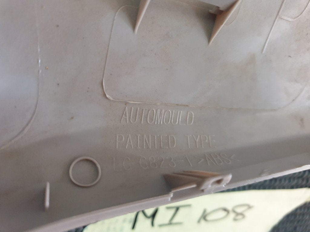 Toyota Hilux Right Outer Mirror Cover