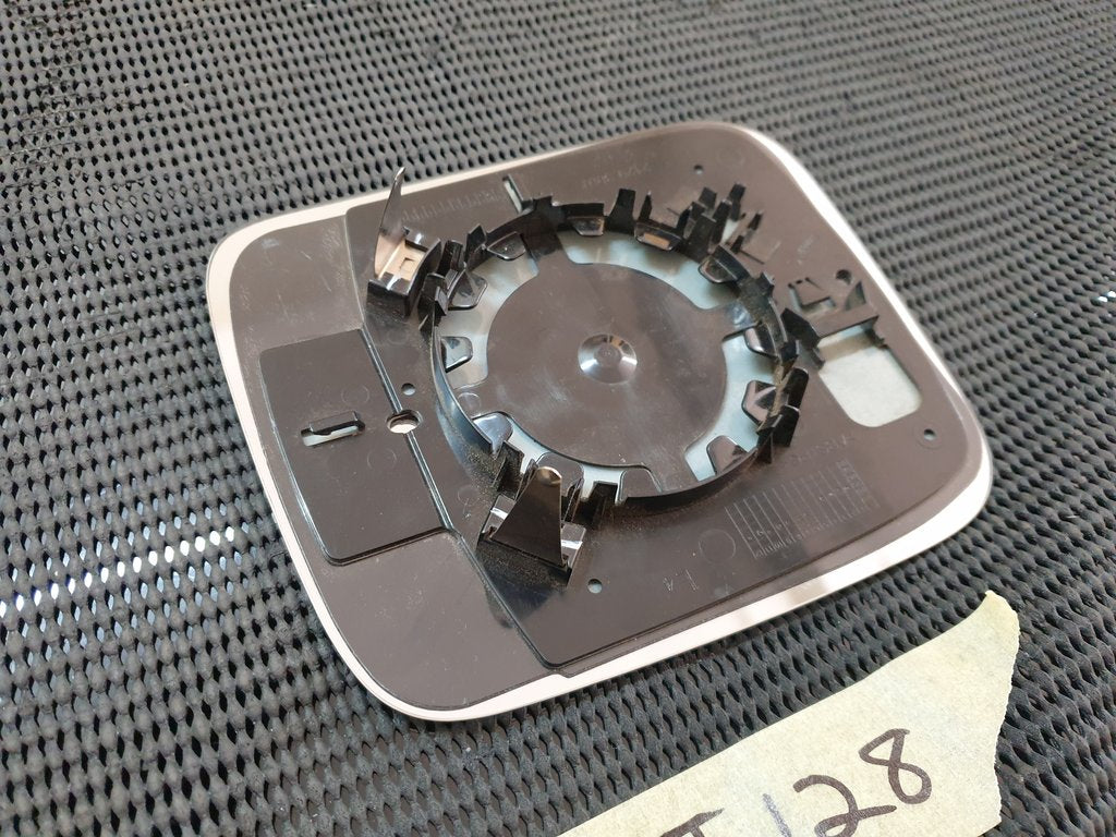Jeep Renegade Left Outer Mirror Glass