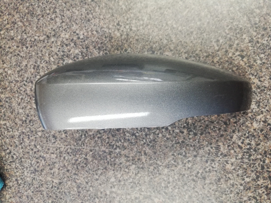 Volkswagen Polo Trendline 2015 Right Outer Mirror Cover