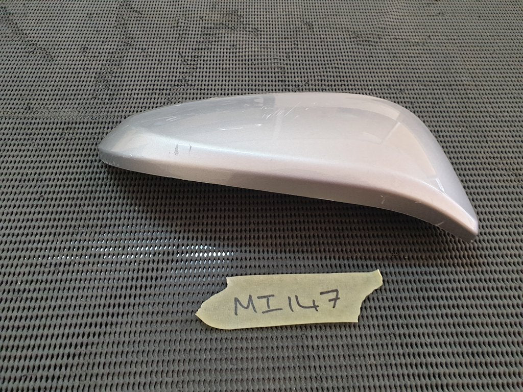 Toyota Hilux Right Outer Mirror Cover