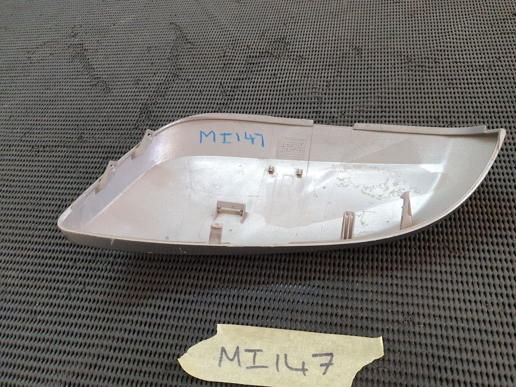 Toyota Hilux Right Outer Mirror Cover