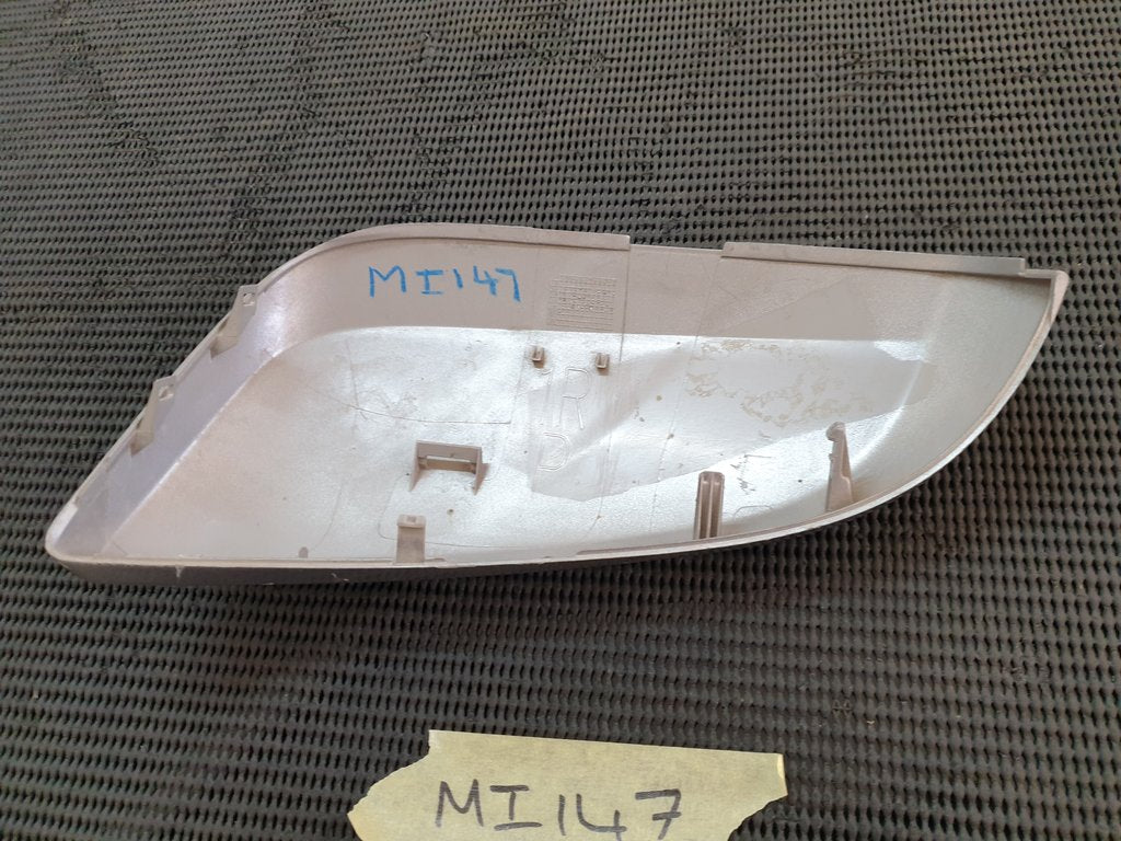 Toyota Hilux Right Outer Mirror Cover