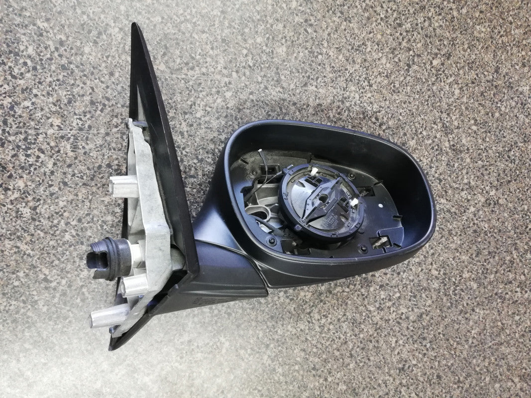 BMW 3 SERIES E90, E91 Right Outer Mirror Incomplete , No Mirror Glass