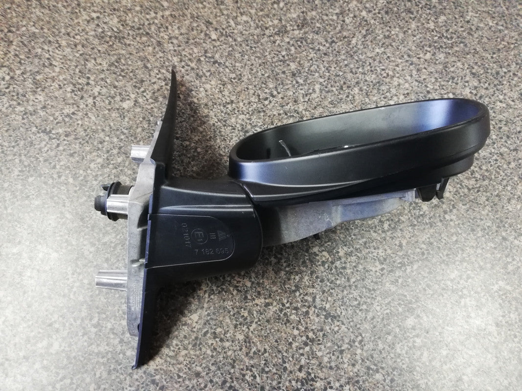 BMW 3 SERIES E90, E91 Right Outer Mirror Incomplete , No Mirror Glass
