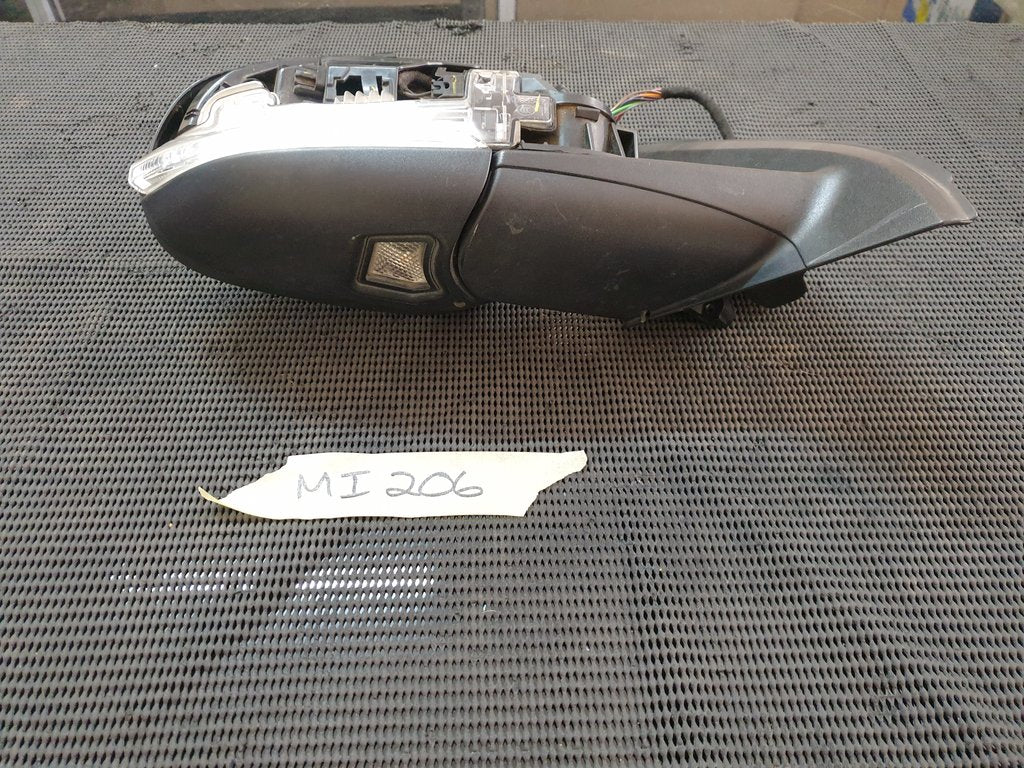 Volvo S60 2015 Right Outer Mirror Incomplete , No Glass, No cover