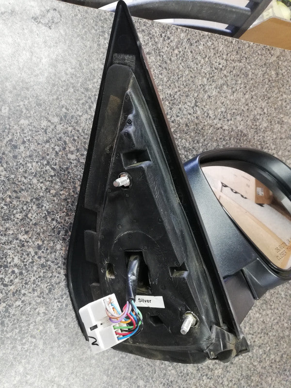 Mahindra XUV500 2014 Right Outer Mirror Complete