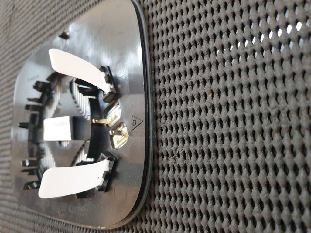 Volvo XC70, XC90 2008, 2009, 2010, 2011, 2012, 2013, 2014 Right Outer Mirror Glass
